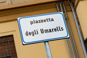 Piazza degli Umarells a Bologna